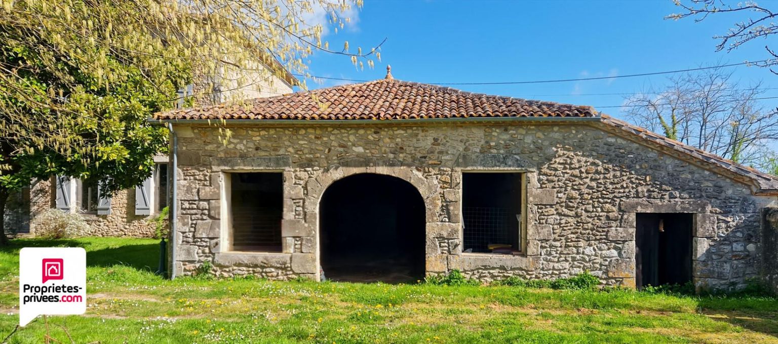 LANGON Maison 520 m2 + grange en pierre - piscine - 1 ha de terrain 3