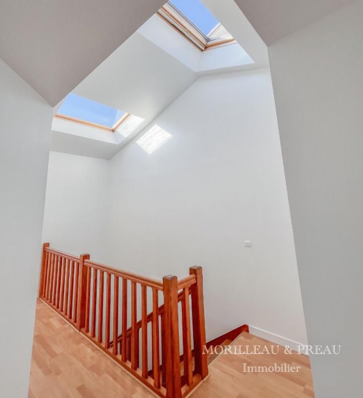 REZE Appartement  Duplex Rezé 4 pièces (120m²) 2
