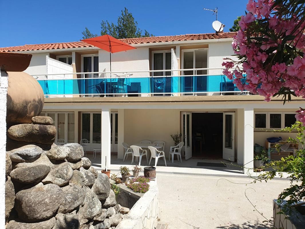 PERPIGNAN Immeuble / Résidence familiale avec piscine de 11 logements à Amélie les Bains, idéal projet professionnel ou investisseur 2