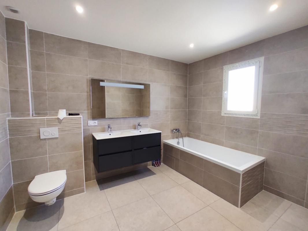 CAZOULS-LES-BEZIERS BELLE MAISON NEUVE DE 118M² DE TYPE 5 3