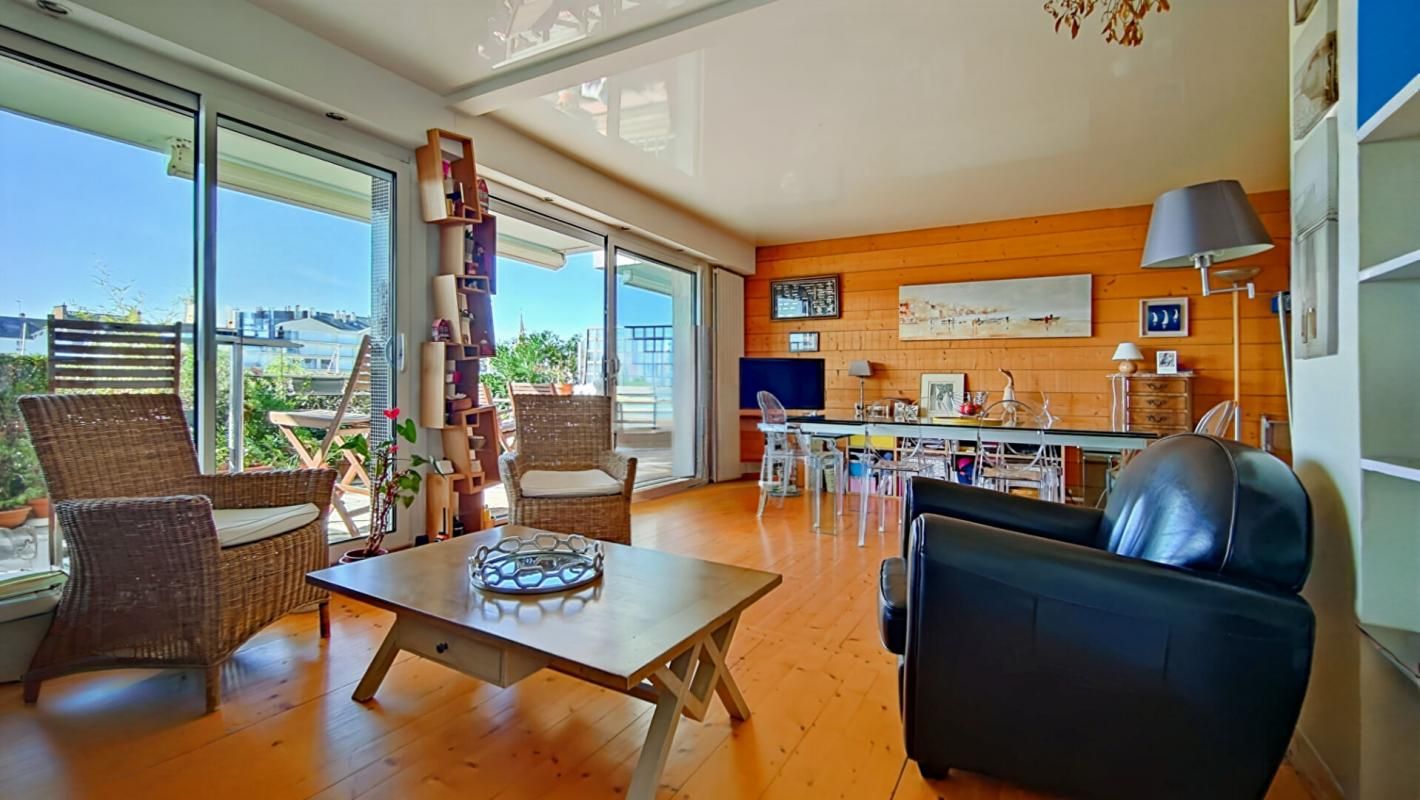 LA BAULE-ESCOUBLAC APPARTEMENT T3 - LA BAULE - VUE PORT DU POULIGUEN 2