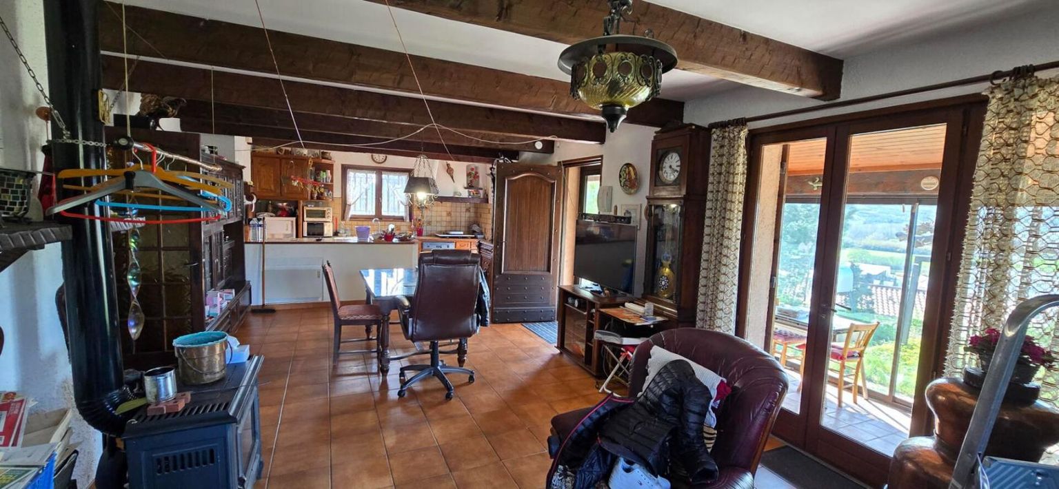 LE MUY Maison Le Muy 3 pièce(s) 70.67 m2 Piscine 3