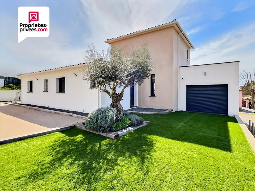 Belle Villa de Type 5 pièce(s) 138 m2 + appartement de Type 2