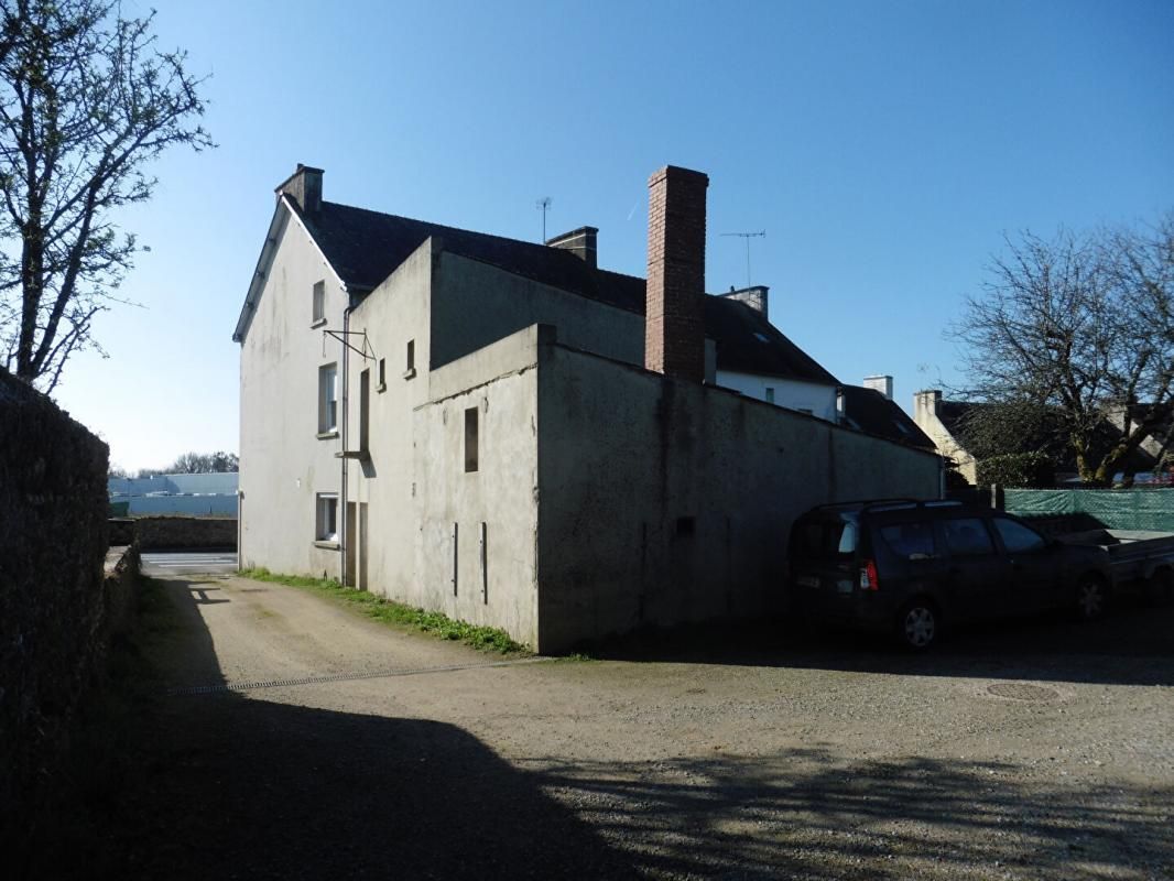 Bâtiment  BANNALEC 2 pièce(s) 90 m2