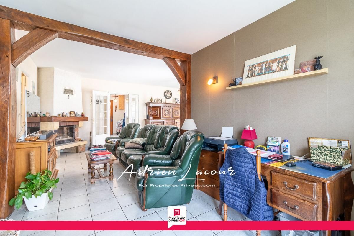 ROMORANTIN-LANTHENAY Maison Romorantin Lanthenay 6 pièce(s) 125 m2 4