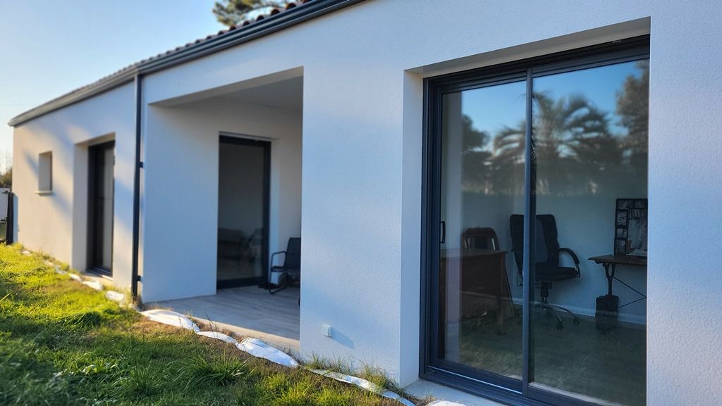LES SABLES-D'OLONNE Maison Les Sables d'Olonne 4 pièces 90 m2 2