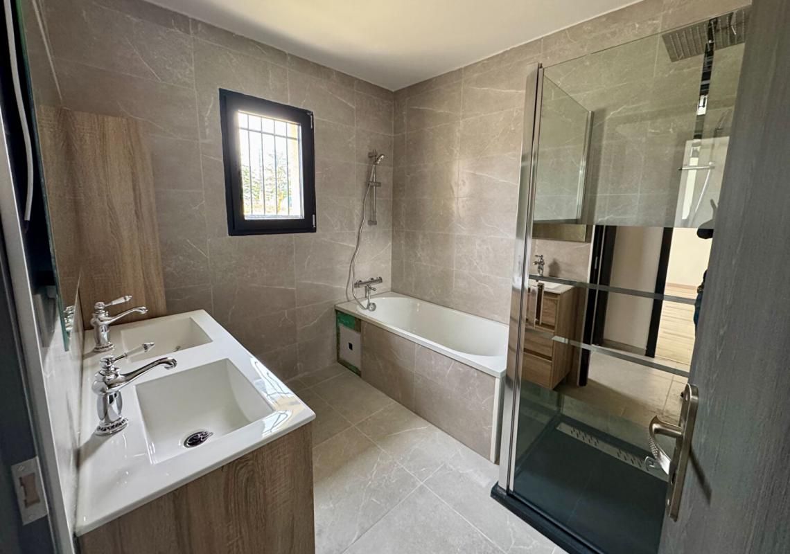 CHATEAUBERNARD MAISON T6 3