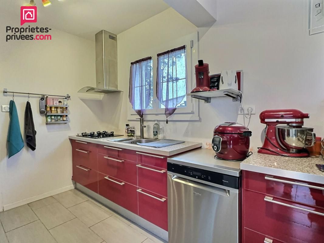 SAINT-HILAIRE-DE-LA-NOAILLE Maison 5 pièces 85 m2 Saint Hilaire de la Noaille 4