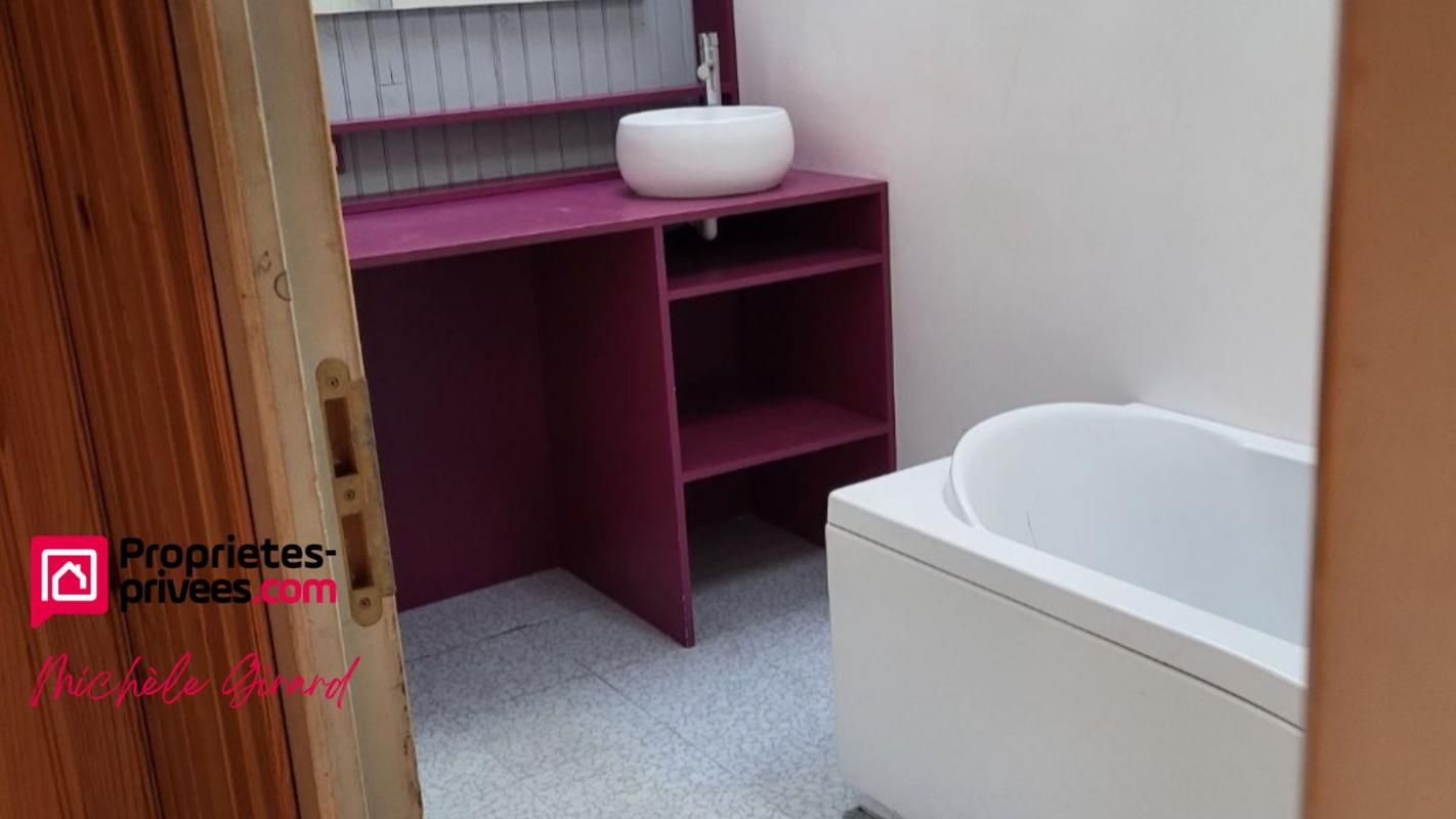 ROANNE ROANNE - APPARTEMENT T4 DUPLEX AVEC TERRASSE 4
