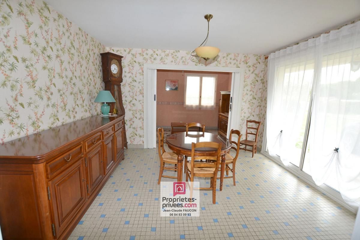 LAIROUX Maison 4 pièce(s) 95 m2 4