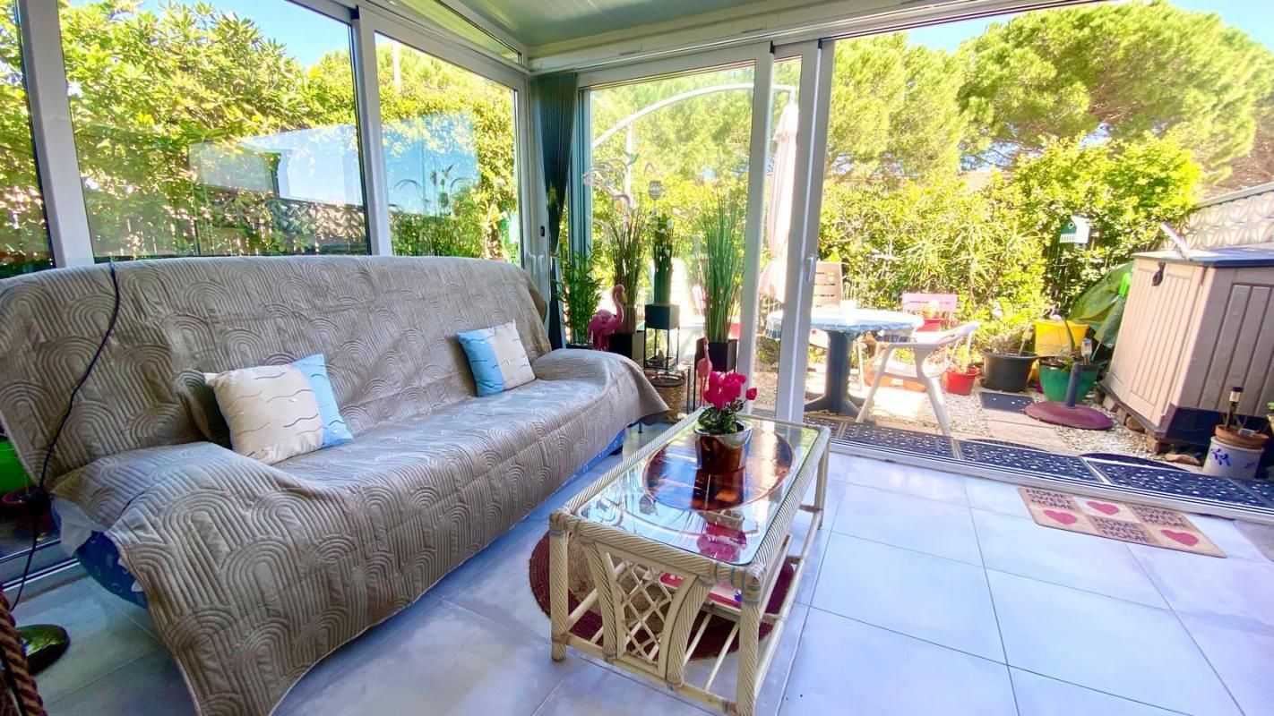 Charmante Maison en Copropriété avec Jardin et Véranda