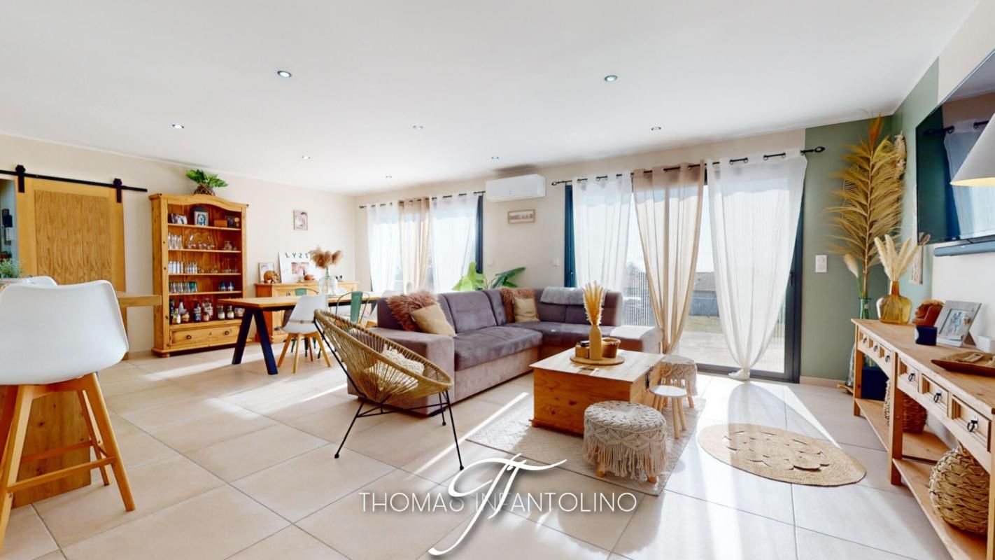 EN EXCLUSIVITE - PLAIN PIED 120 M2 - 3 CHAMBRES - SUITE PARENTALE - CLIMATISATION - DOUBLE GARAGE