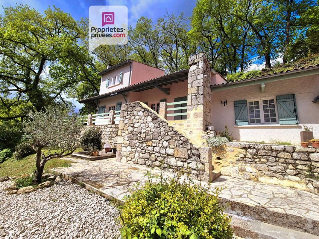 Bon Encontre Maison 6 pièce(s) 150 m2 - 4 chambres, garage - vue