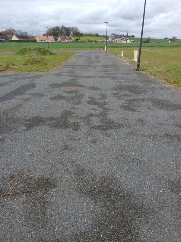 SAINT-JEAN-FROIDMENTEL Terrain 699 m2 2