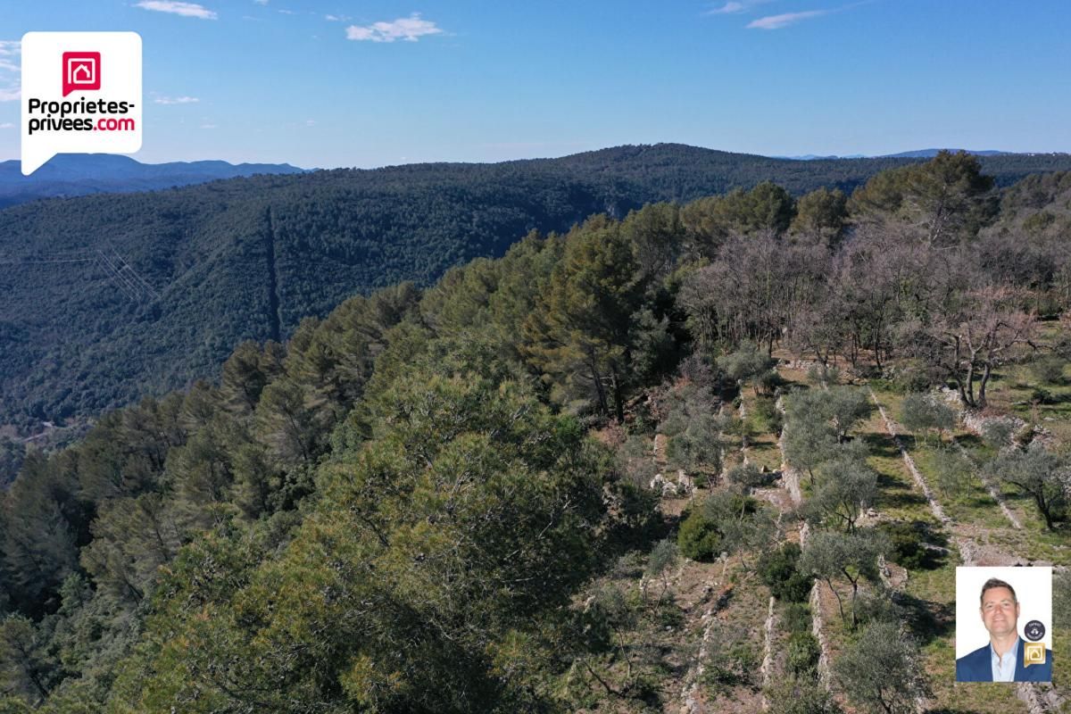 SAINT-CEZAIRE-SUR-SIAGNE MAGNIFIQUE TERRAIN DE LOISIRS D'ENVIRON 6300 M2 : VUE/CALME ET CARACTERE PROVENCAL 2