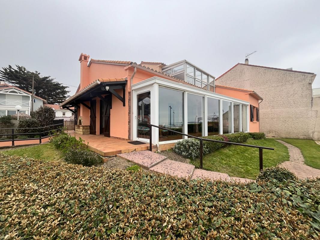 Maison FACE MER Saint Michel Chef Chef 6 pièce(s) 141 m2