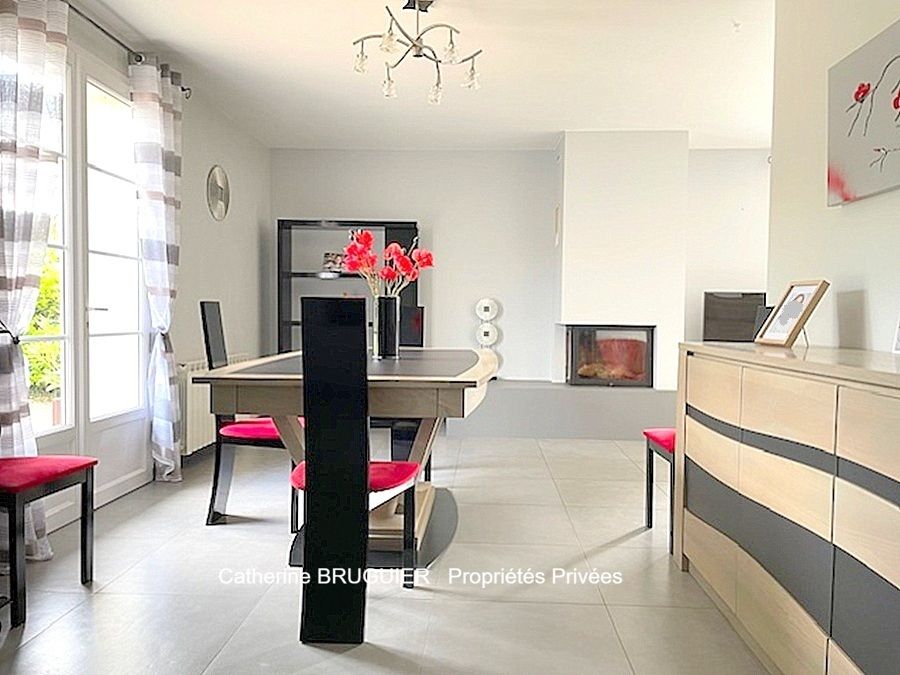 SAINT-OUEN-D'AUNIS Maison de plain pied 3 chambres, garage, grand jardin piscine St Ouen D Aunis 4