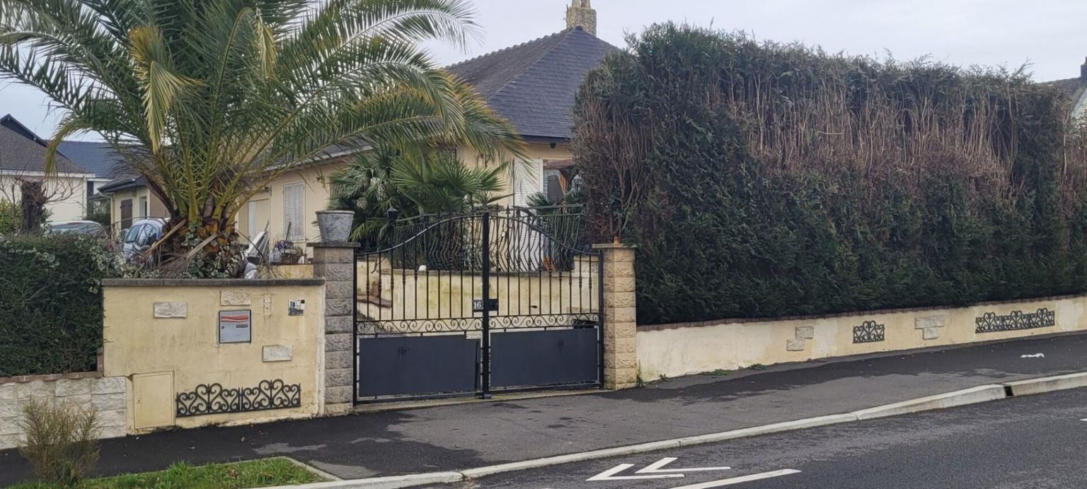 Maison Saint Mars Du Desert 4 pièce(s) 90 m2