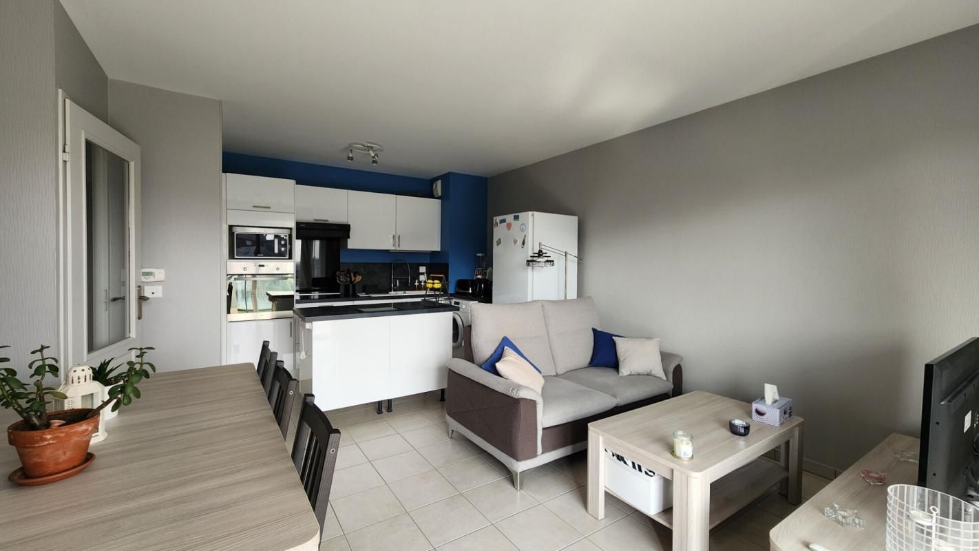 CHEVIGNY ST SAUVEUR - Appartement T2