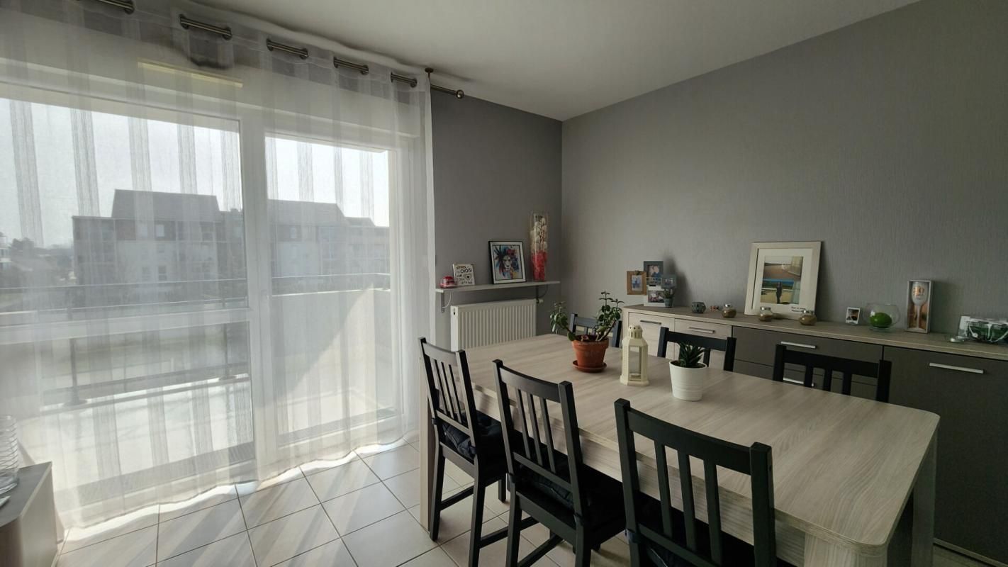 CHEVIGNY-SAINT-SAUVEUR CHEVIGNY ST SAUVEUR - Appartement  T2 3