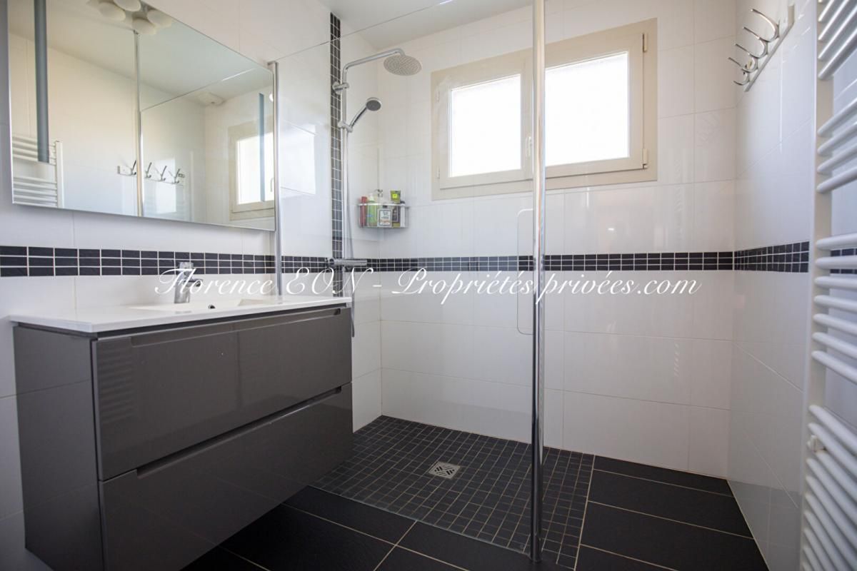 SAINT-M'HERVE Maison Saint M Herve 6 pièce(s) 160 m2 4