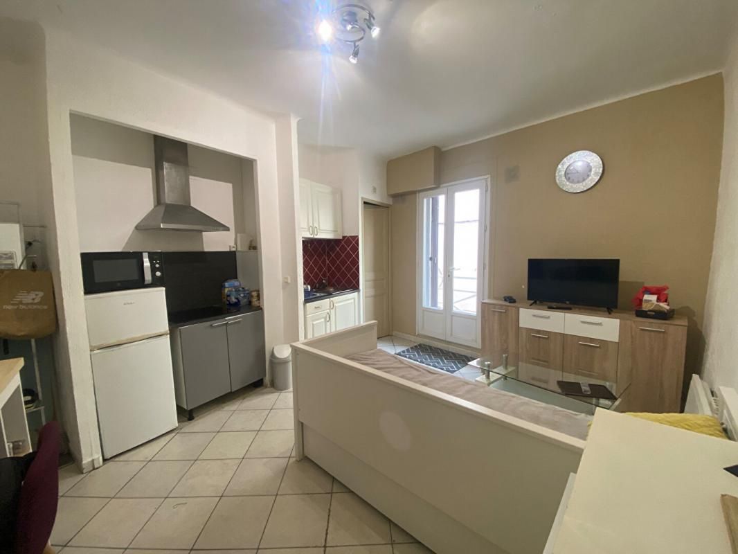 MARTIGUES En exclusivité : charmant studio à Martigues 2