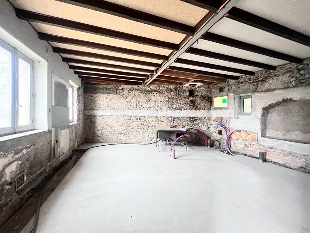 ENNEZAT Maison à Ennezat 3