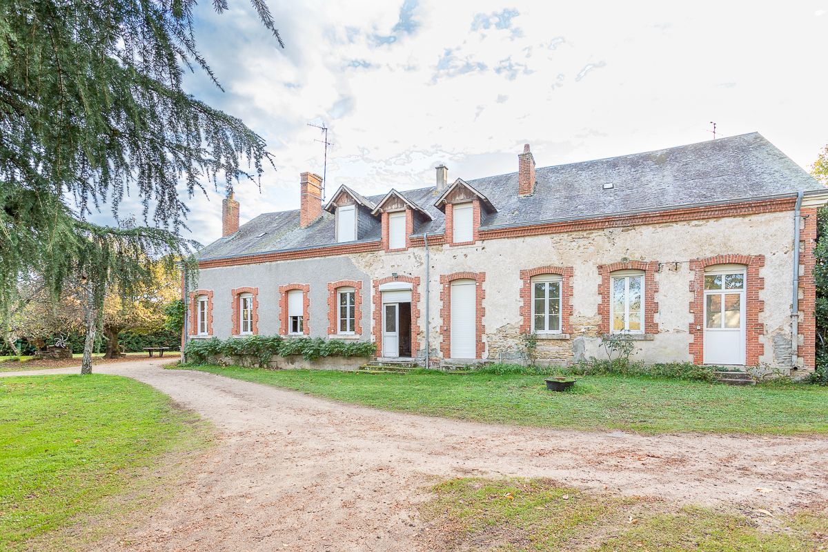 THENIOUX Propriété d'agrément Thenioux 9 pièces 250 m2 2