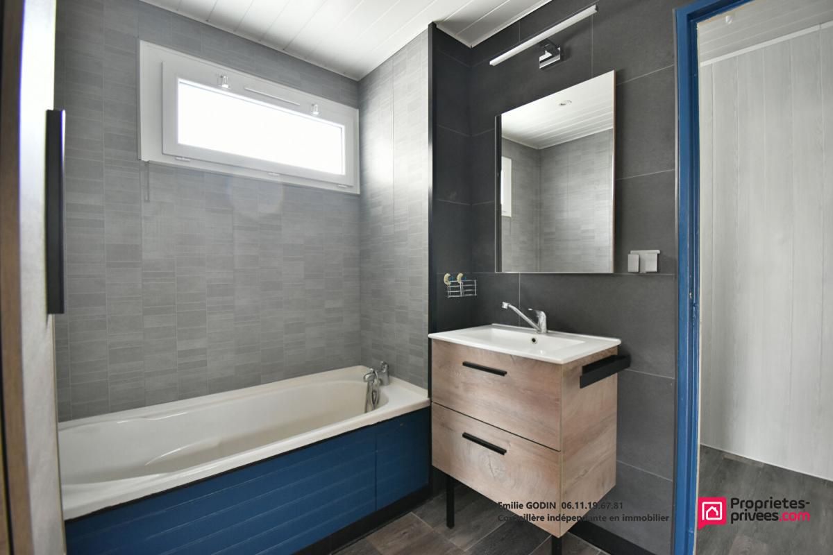 CHOLET Appartement  3 pièce(s) 74.34 m2 3