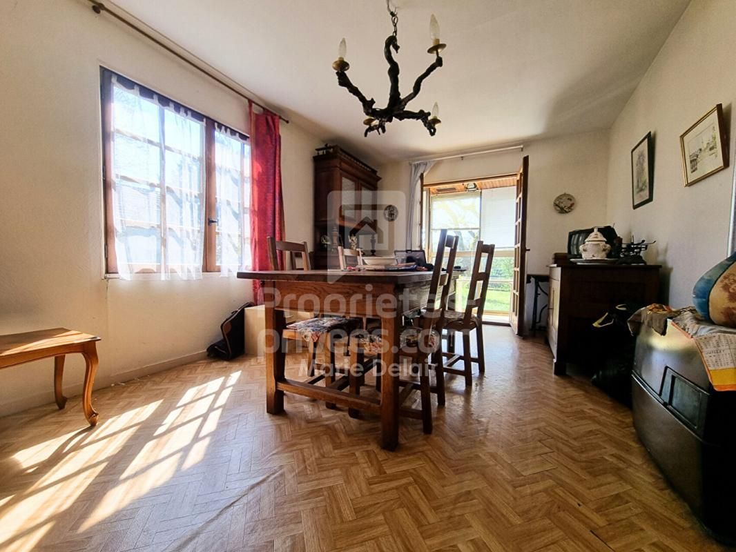 SAINT-ANDELAIN Maison Saint Andelain 2 pièce(s) 45 m2 2