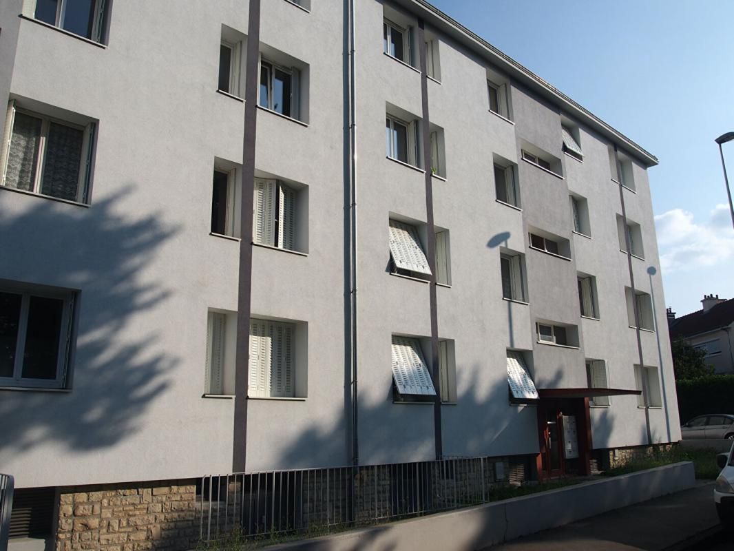 Dijon T3 Bourroches