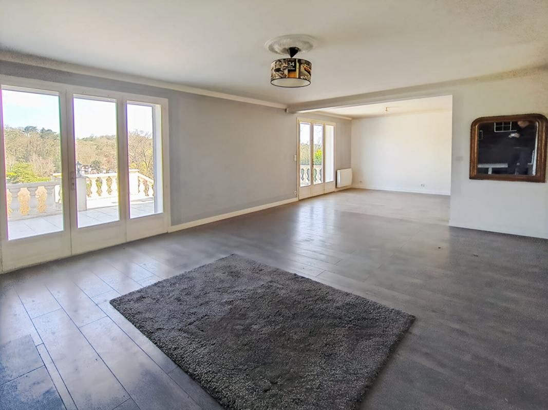 OINVILLE-SUR-MONTCIENT EXCLUSIVITE PROPRIETES-PRIVEES - Maison familiale à vendre sur Oinville-sur-Montcient 3