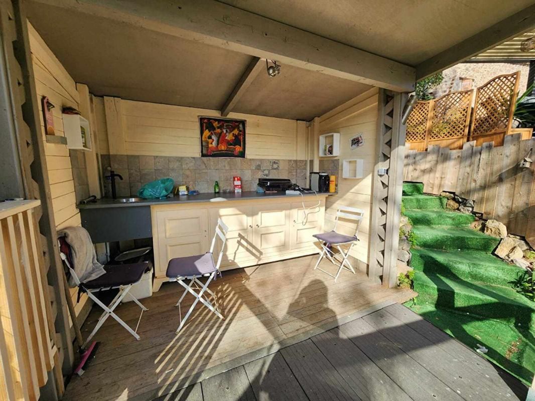 ROQUEBRUNE-SUR-ARGENS Appartement avec jardin et cuisine d'été -Roquebrune -Sur-Argens 4