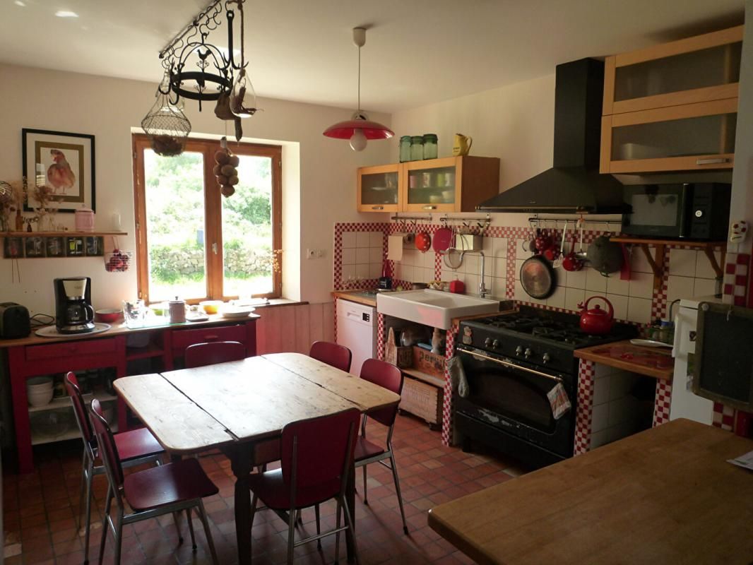SANTEC Maison Santec 6 pièce(s) 139 m2 4