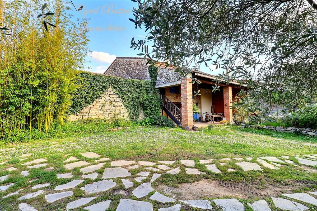 CANAULES-ET-ARGENTIERES Maison en pierre avec terrain et piscine , Canaules Et Argentieres 8 pièce(s) 2
