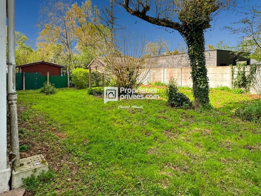 TALENCE TALENCE PLUME LA POULE - MUSICIENS MAISON - Double GARAGE 2