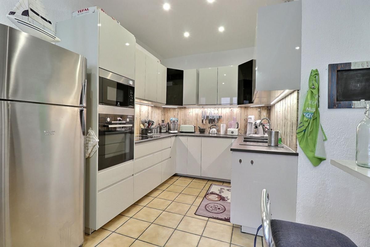 ARBIN Maison de Village 5P 114 m² ARBIN (73800) 2