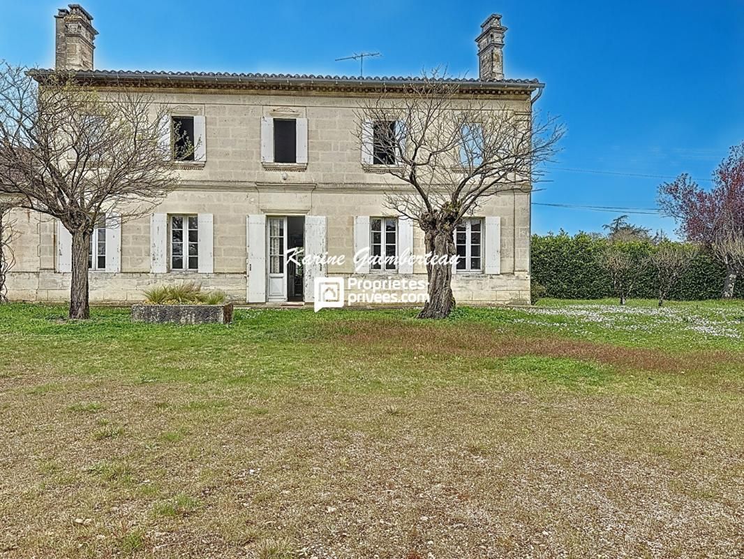 Maison  5 pièce(s) 140 m2