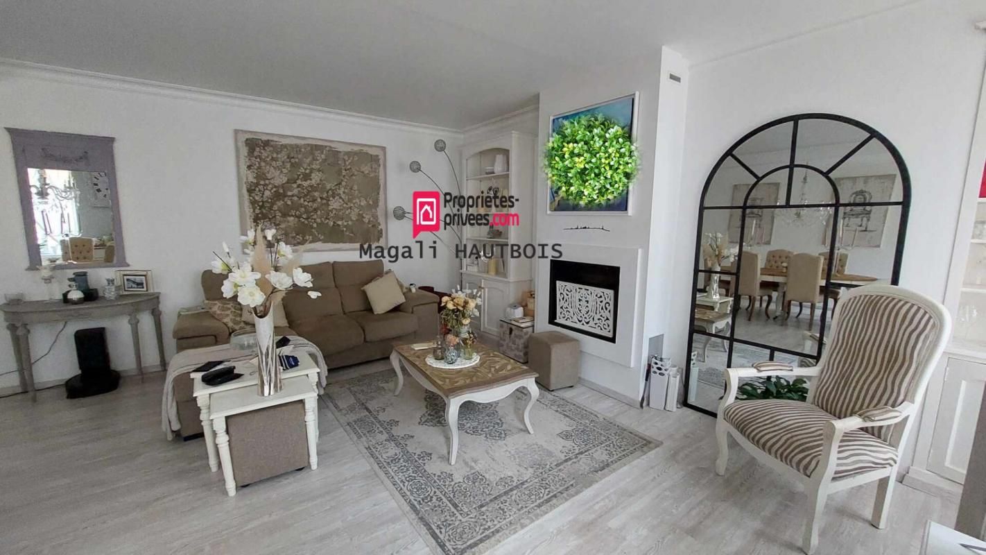AVRANCHES Immeuble Avtranches 10 pièce(s) 360 m2 3