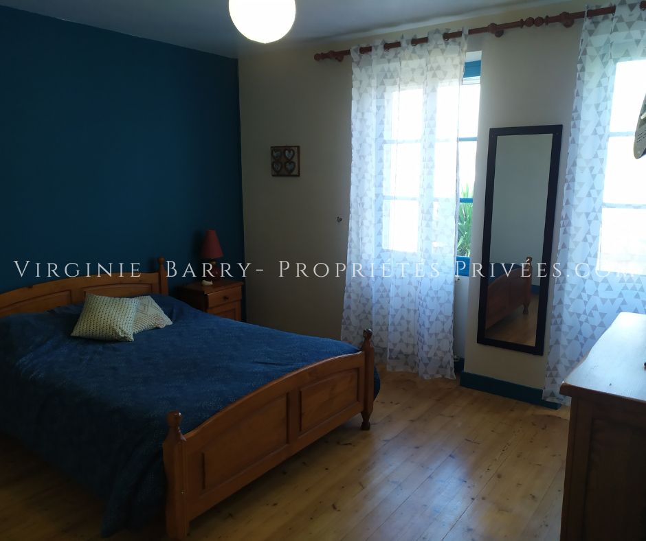 TONNAY-CHARENTE MAISON DE MAITRE 5 CHAMBRES SUR 1200 M² DE TERRAIN AVEC PISCINE 4