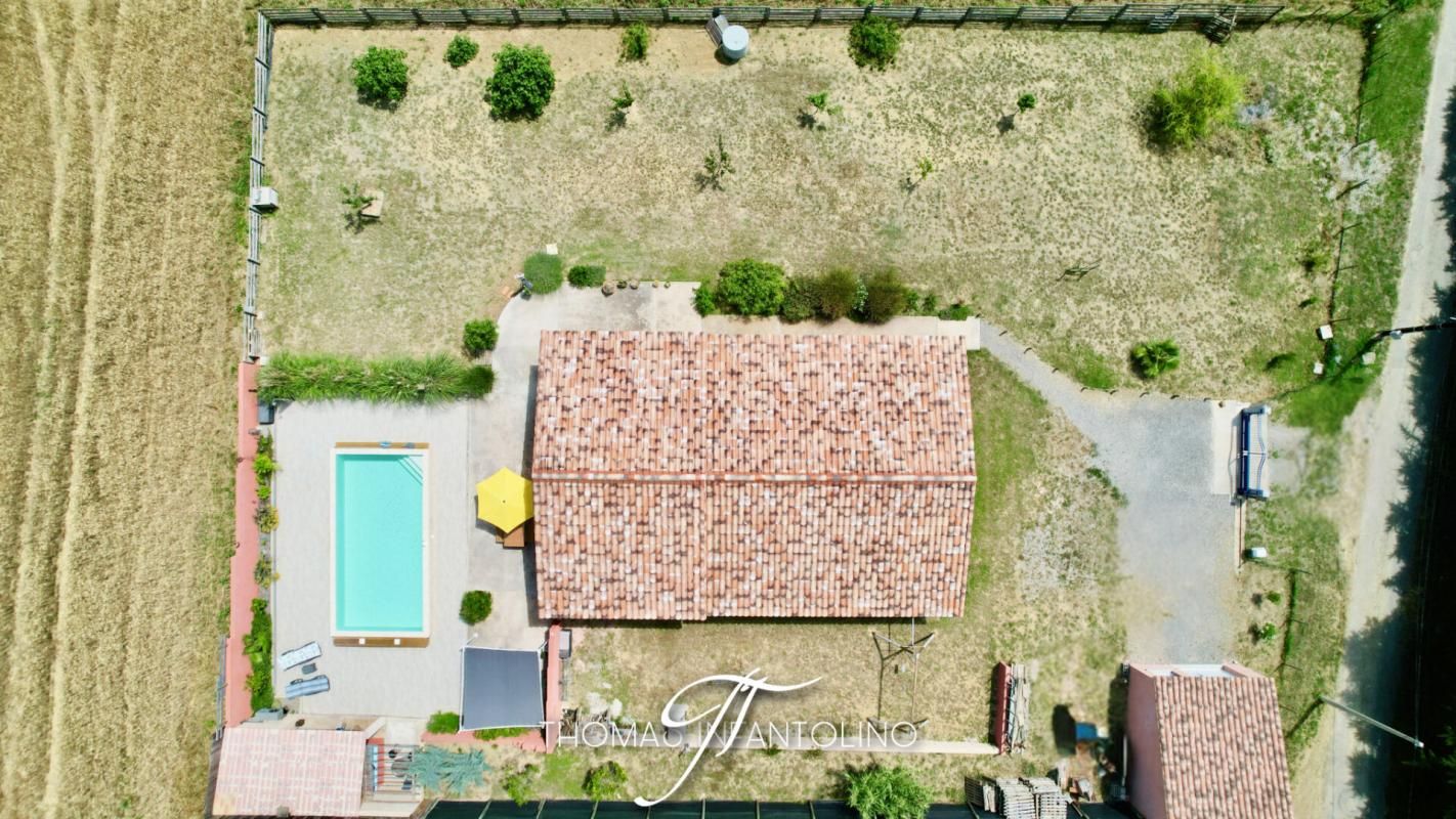 AJAC EN EXCLUSIVITE - PLAIN PIED - 4 CHAMBRES - 2 SUITES PARENTALES - PISCINE - GARAGE 4
