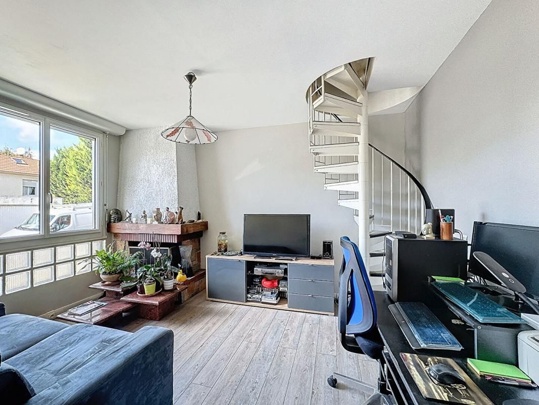 ARCUEIL Maison Arcueil 78m2 + Studio indépendant de 23m2 2