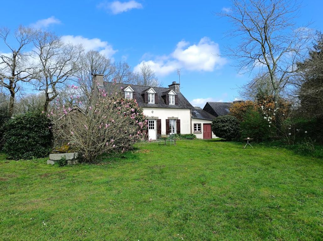 29190 Lennon maison 3 chambres 2 salles d'eau sans voisin, dépendances 1.4 ha verger