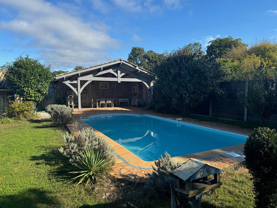 SALLES ENSEMBLE IMMOBILIER MAISON, DEPENDANCE, PISCINE ET ANNEXES 2