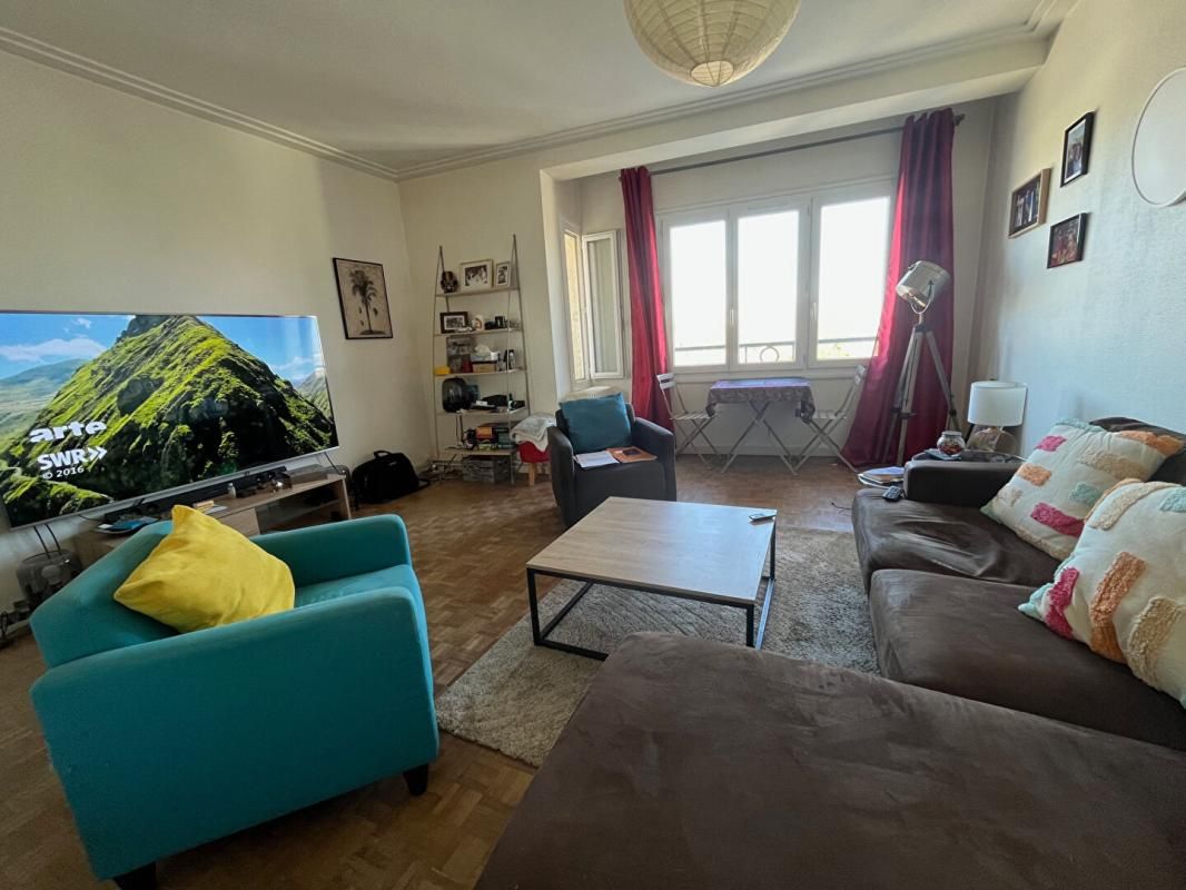 LE MANS Appartement  3 pièce(s) 68 m2 avec  balcon Garage et cave 3