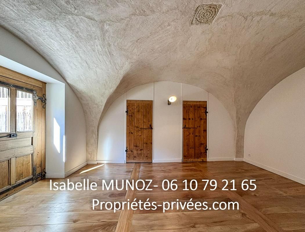 LA SAUVETAT Maison de caractère, La Sauvetat 6 pièce(s) 196 m2 avec jardin, piscine et dépendances 2