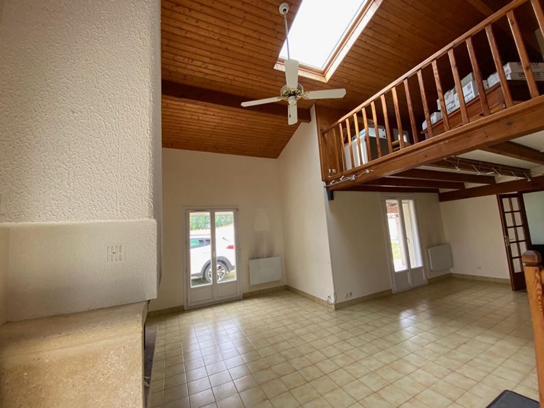 CHERMIGNAC EXCLUSIVITE Maison de 159 m2 6 pièces 2