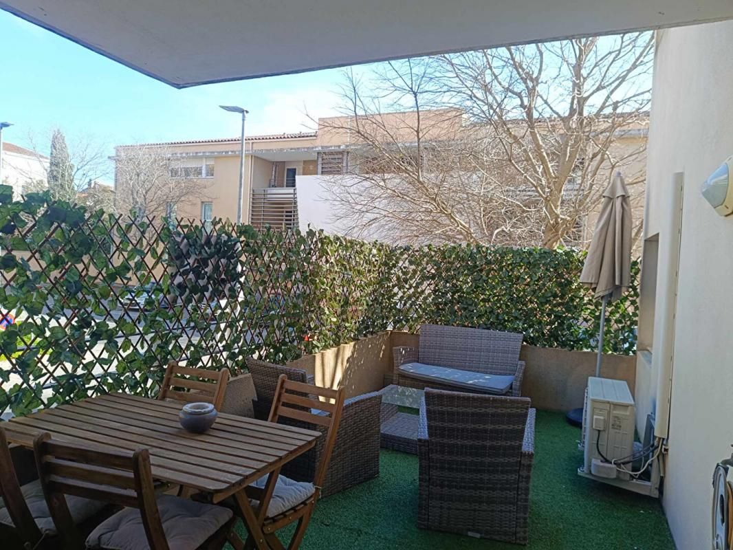 ISTRES Appartement Istres 2 pièce(s) avec Grande TERRASSE 3