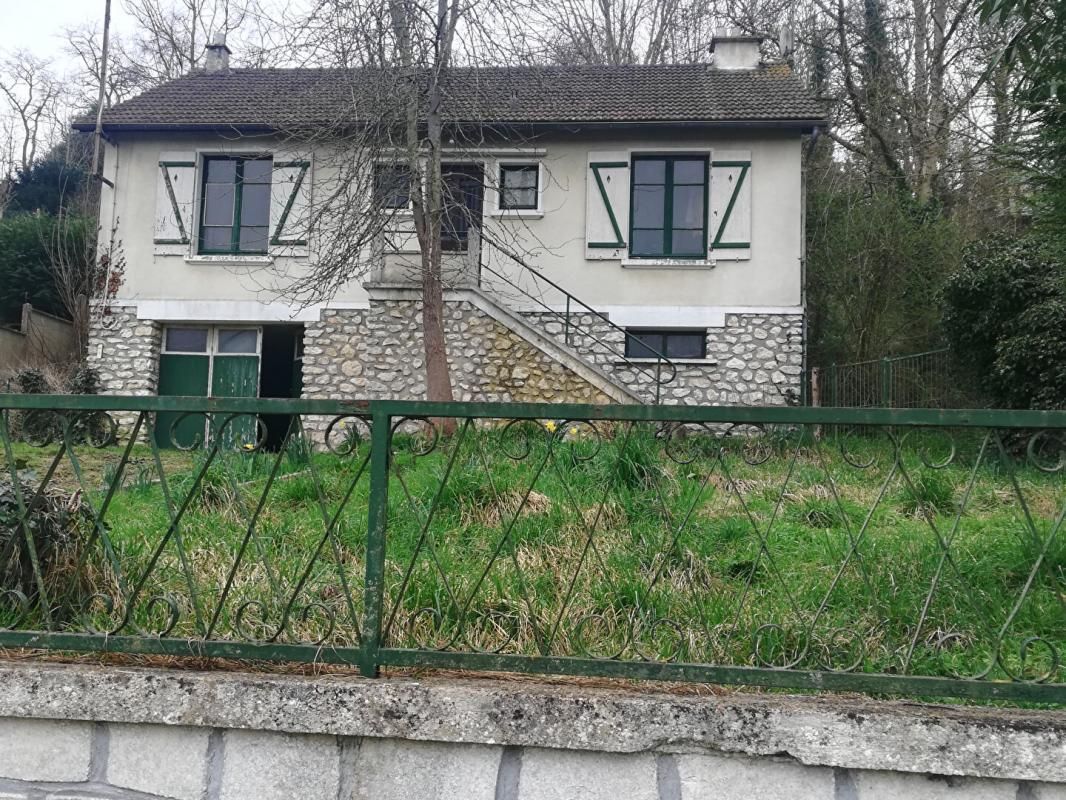 Maison à PIERRES à rénover