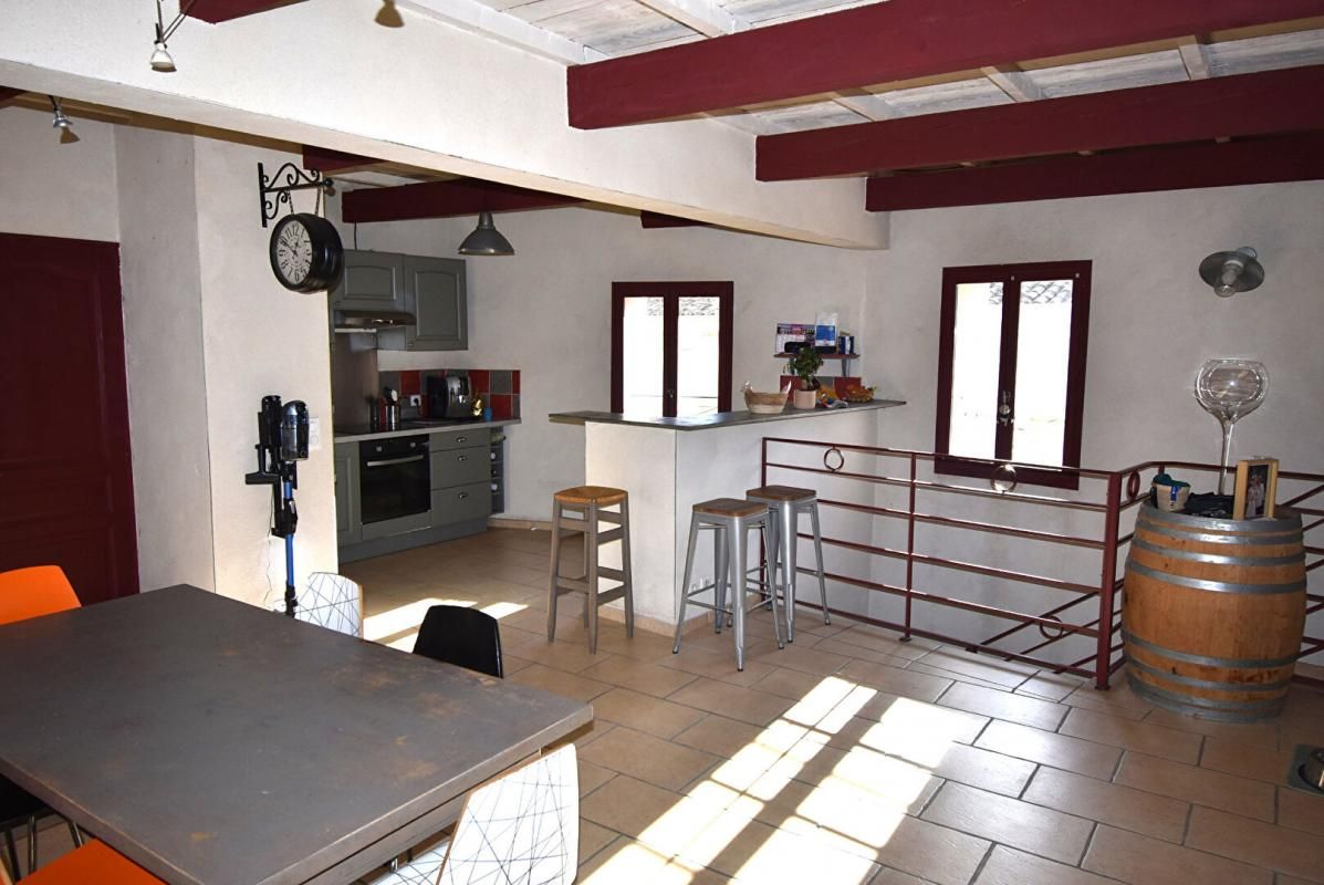 MARGUERITTES Maison de caractère avec tropézienne et garage 4